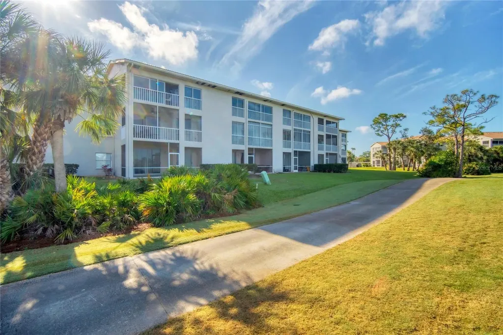 9610 Club South Circle Sarasota FL 34238