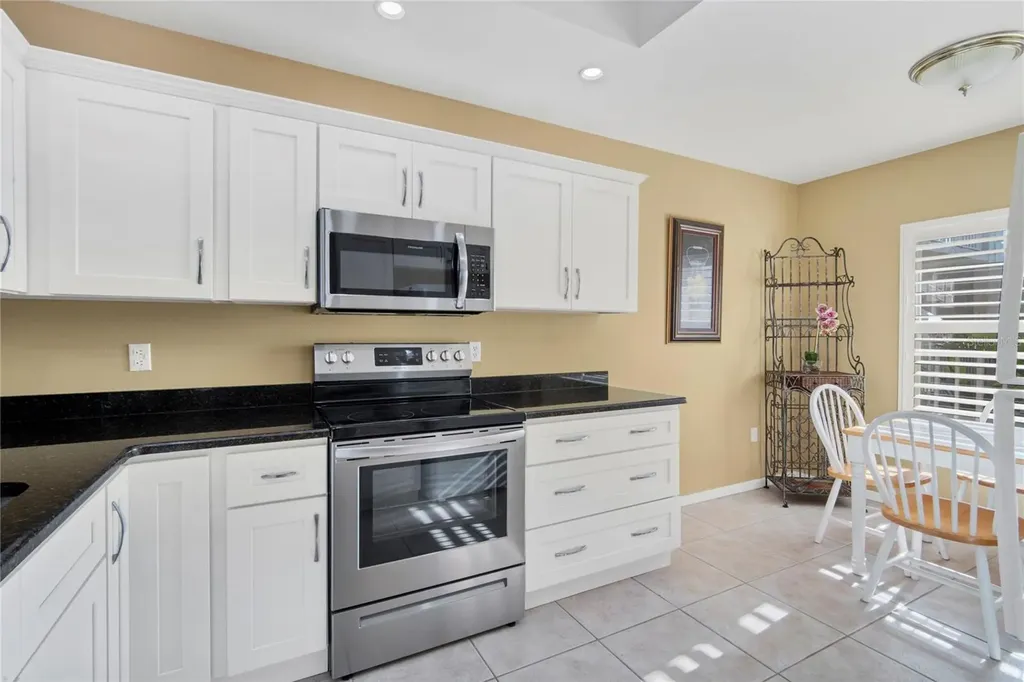 9610 Club South Circle Sarasota FL 34238