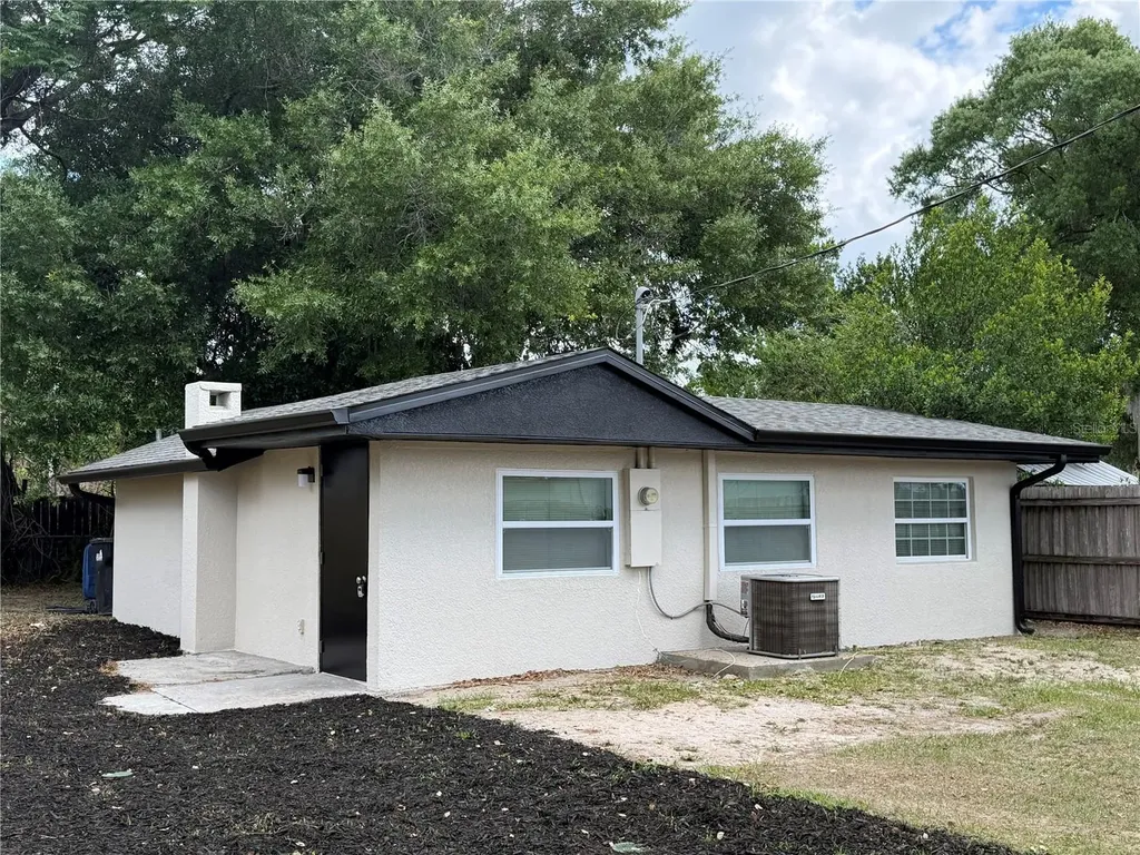 783 Eldridge Street Orlando FL 32803