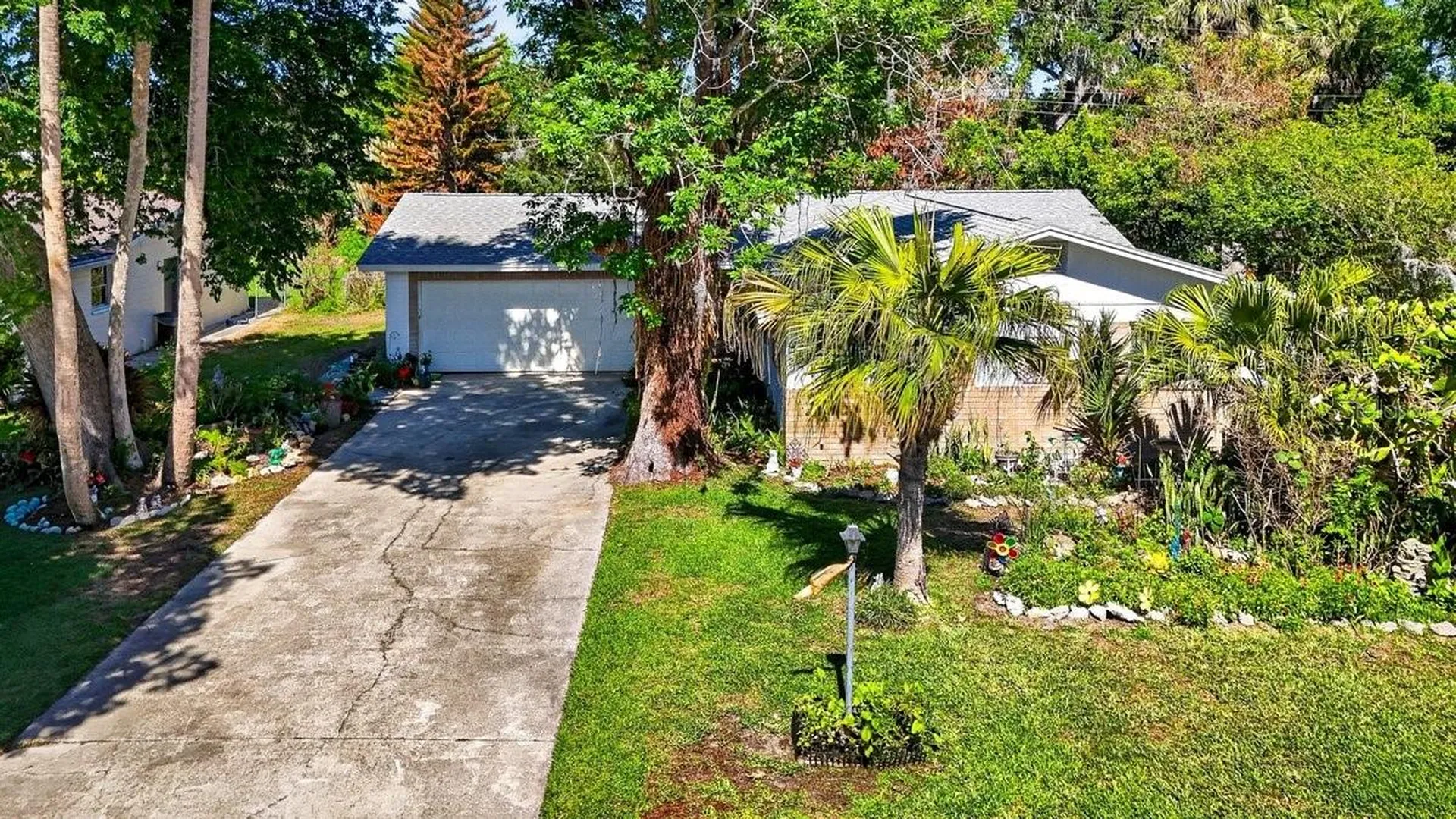 2217 Green Street South Daytona FL 32119