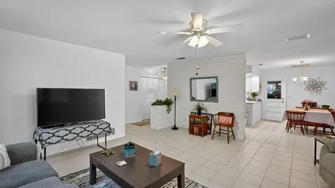 2217 Green Street South Daytona FL 32119