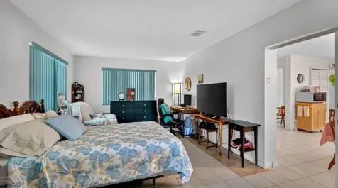 2217 Green Street South Daytona FL 32119