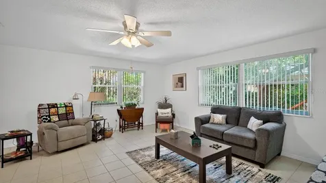 2217 Green Street South Daytona FL 32119