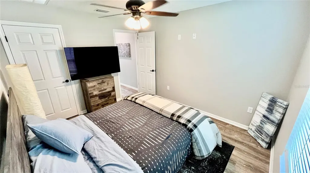 13486 English Sparrow Road Weeki Wachee FL 34614