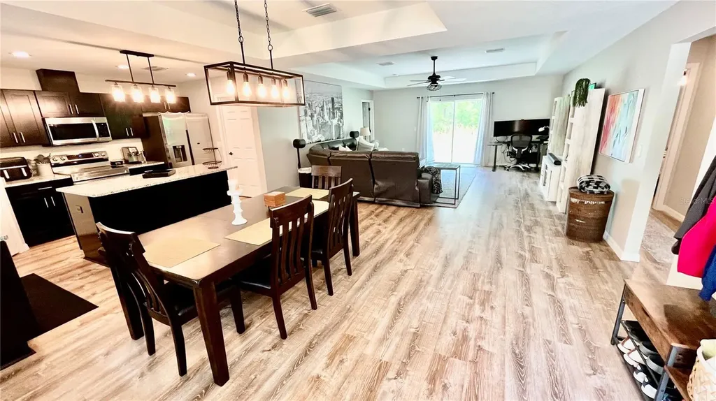 13486 English Sparrow Road Weeki Wachee FL 34614