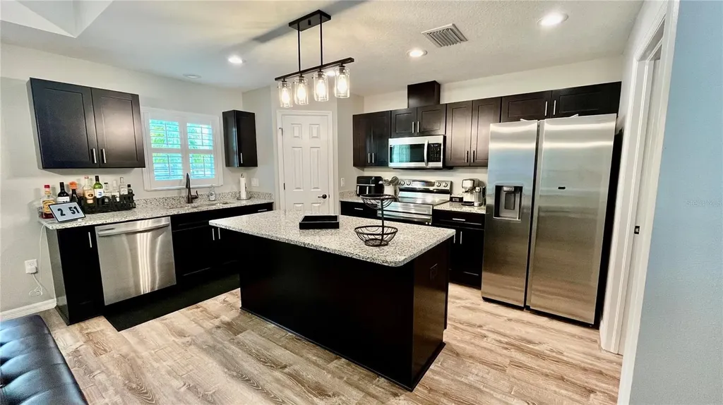 13486 English Sparrow Road Weeki Wachee FL 34614