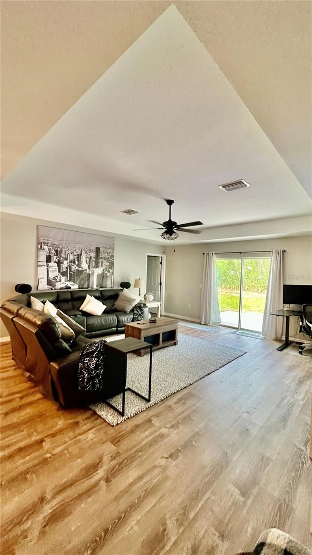 13486 English Sparrow Road Weeki Wachee FL 34614