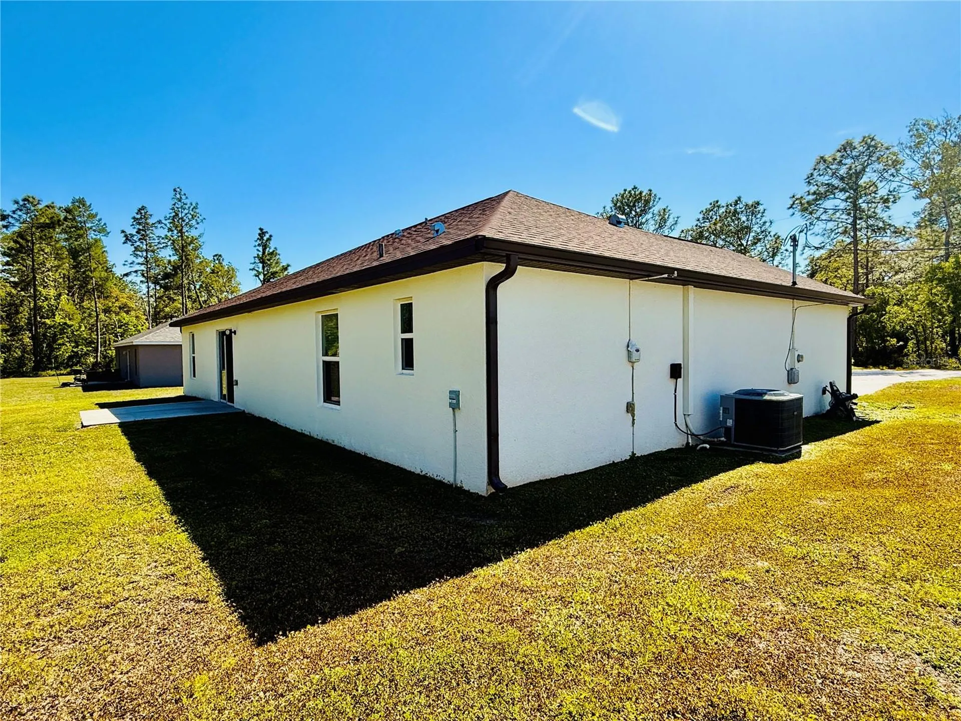 13486 English Sparrow Road Weeki Wachee FL 34614