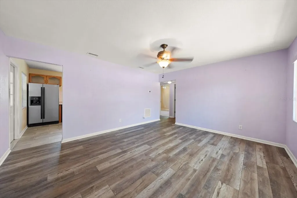 7504 91st Street Seminole FL 33777
