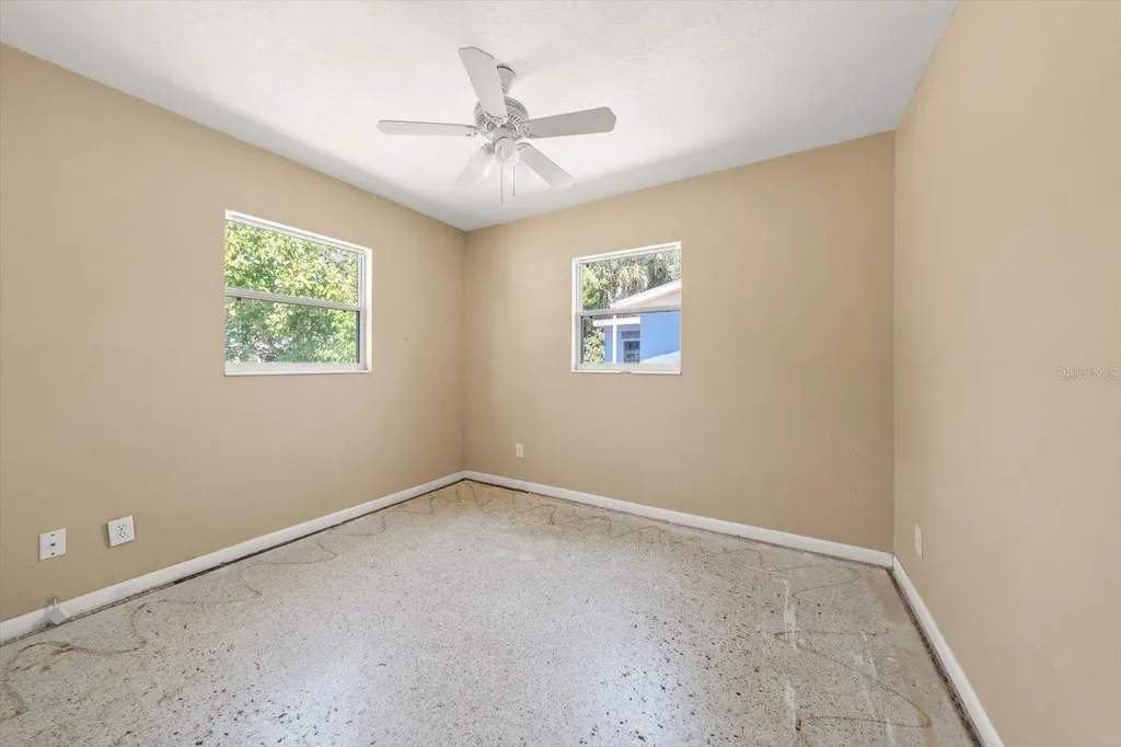 7504 91st Street Seminole FL 33777