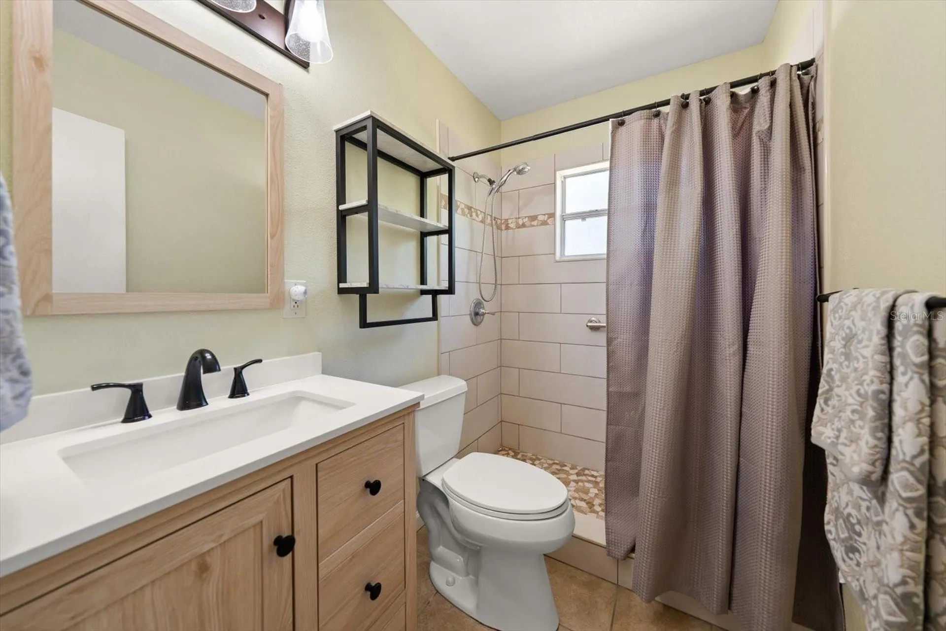 7504 91st Street Seminole FL 33777