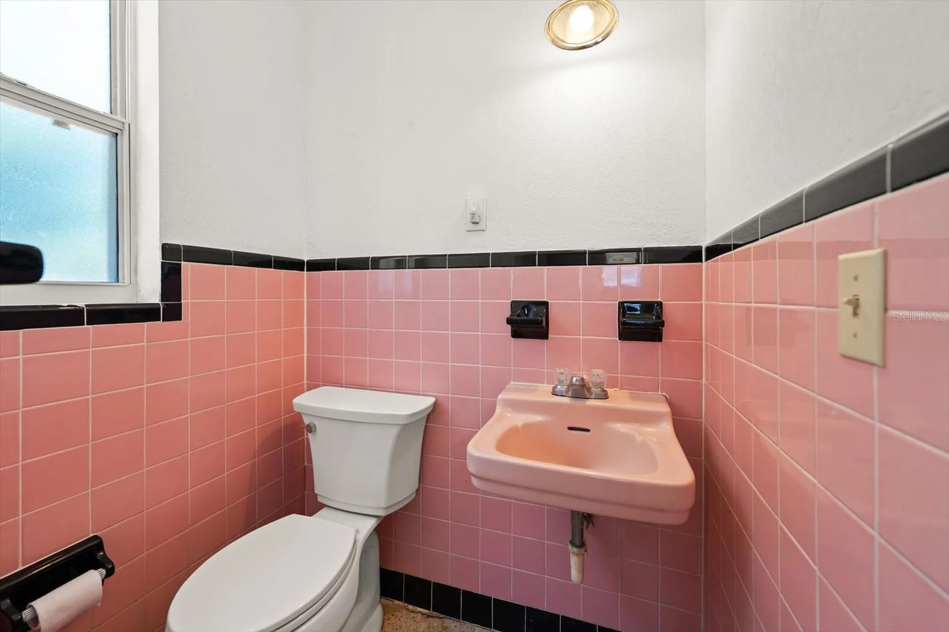 7504 91st Street Seminole FL 33777