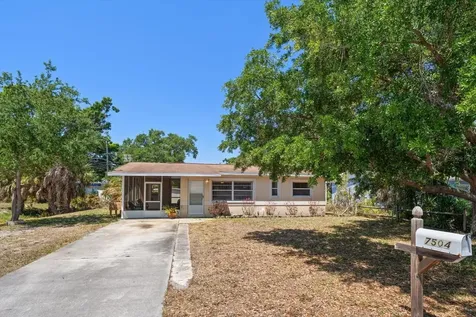 7504 91st Street Seminole FL 33777