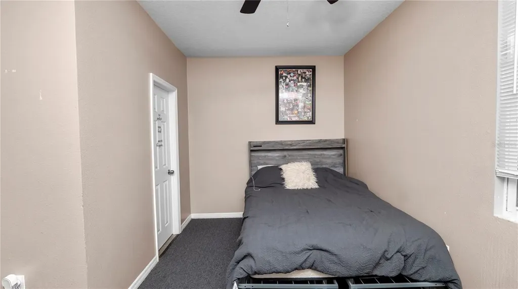 1128 Stella Avenue N Lakeland FL 33805