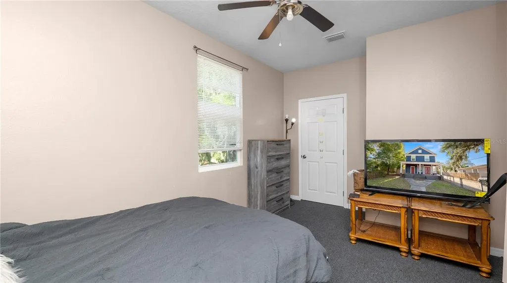 1128 Stella Avenue N Lakeland FL 33805