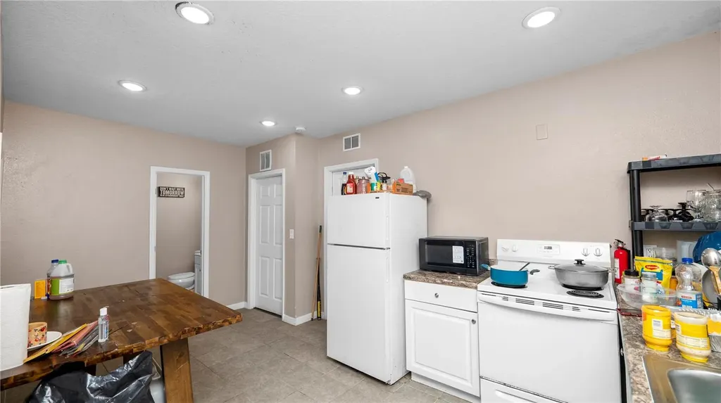 1128 Stella Avenue N Lakeland FL 33805