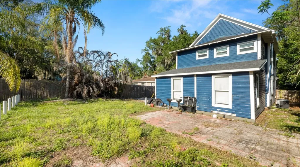 1128 Stella Avenue N Lakeland FL 33805