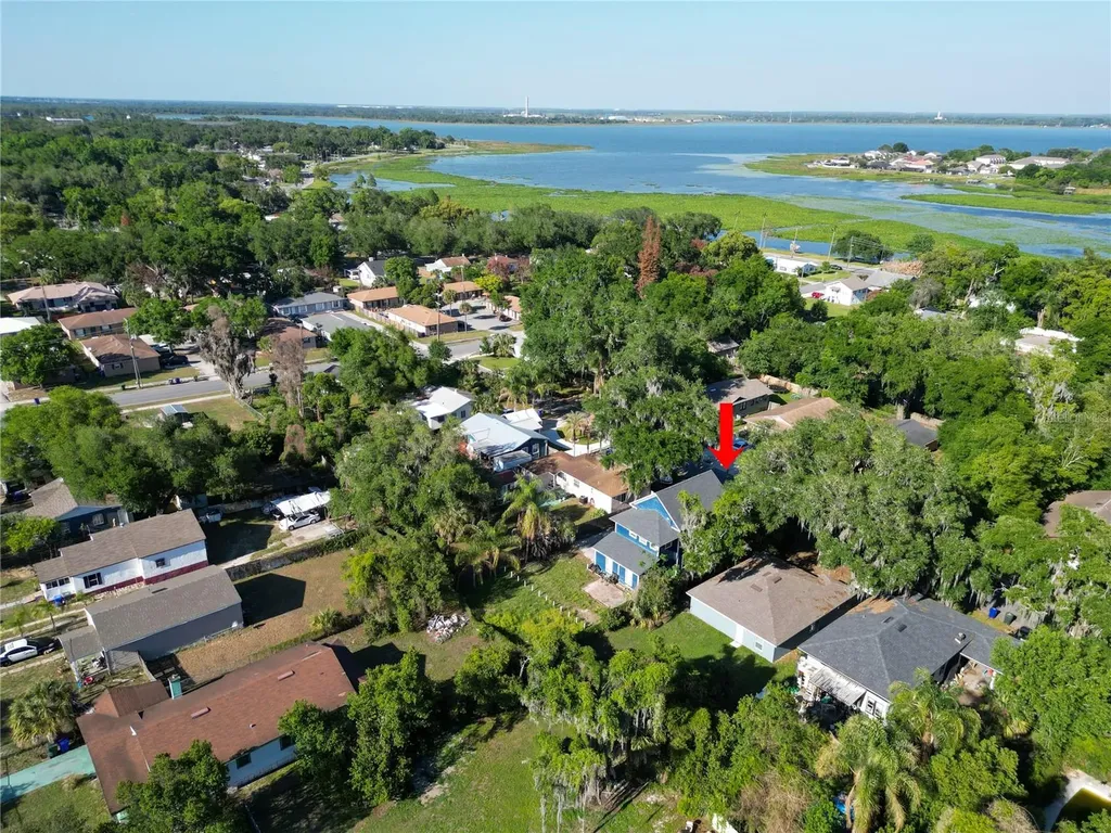 1128 Stella Avenue N Lakeland FL 33805