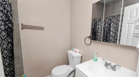 1128 Stella Avenue N Lakeland FL 33805