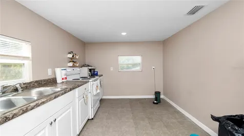 1128 Stella Avenue N Lakeland FL 33805