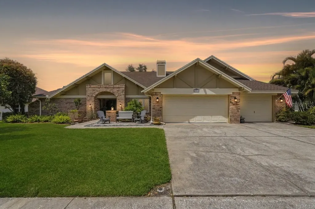325 Sheffield Circle W Palm Harbor FL 34683