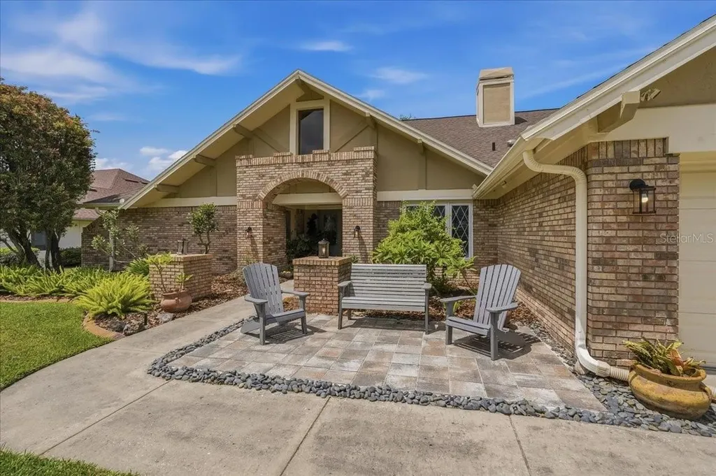 325 Sheffield Circle W Palm Harbor FL 34683