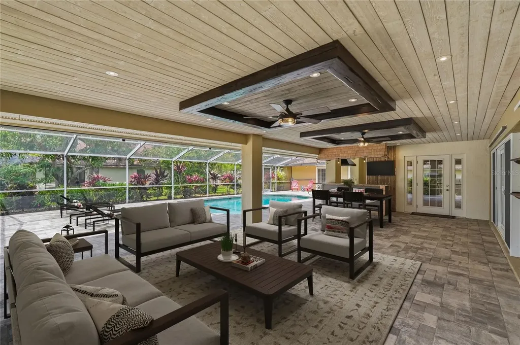 325 Sheffield Circle W Palm Harbor FL 34683