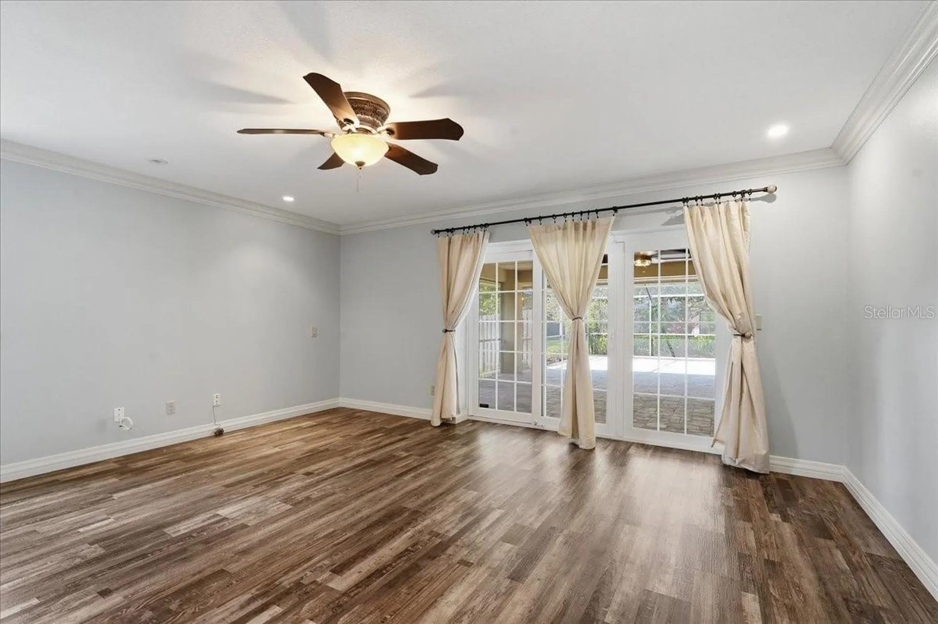325 Sheffield Circle W Palm Harbor FL 34683