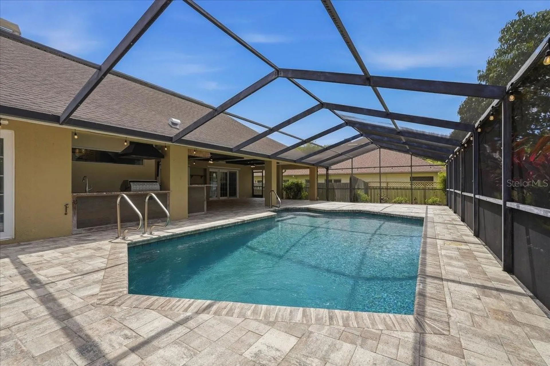 325 Sheffield Circle W Palm Harbor FL 34683