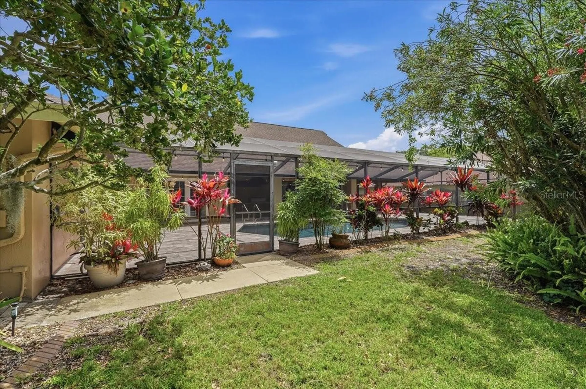 325 Sheffield Circle W Palm Harbor FL 34683