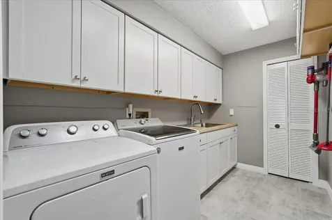 325 Sheffield Circle W Palm Harbor FL 34683
