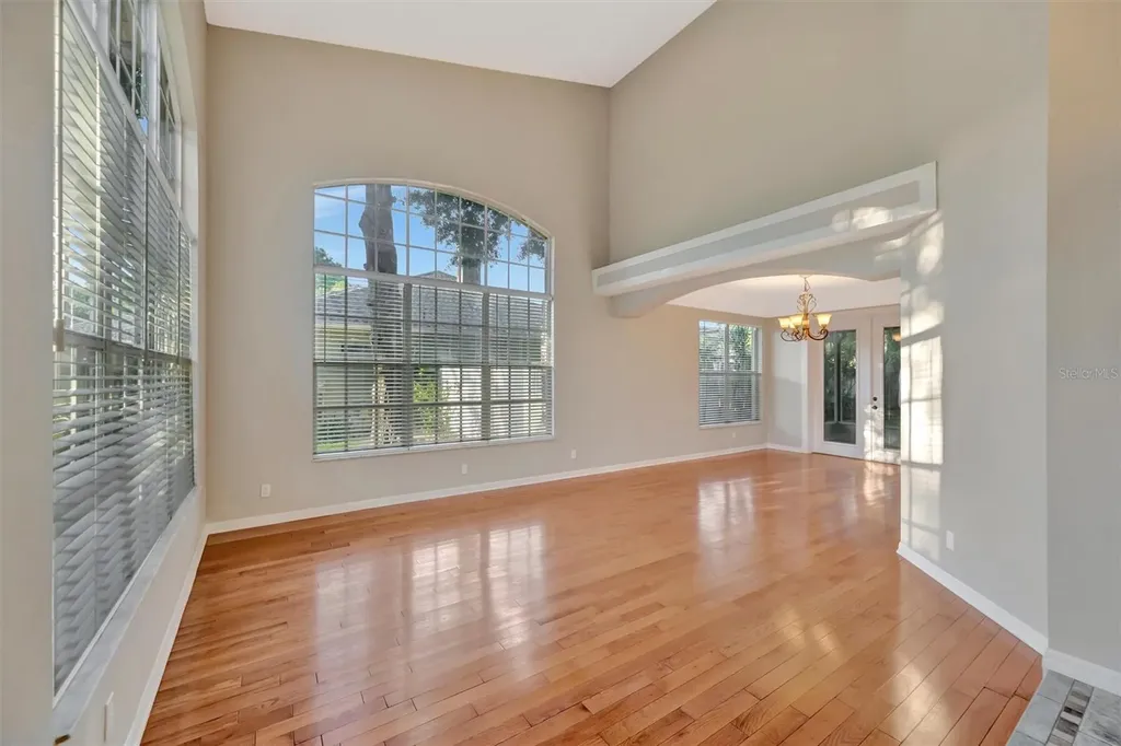2839 Safe Harbor Drive Tampa FL 33618