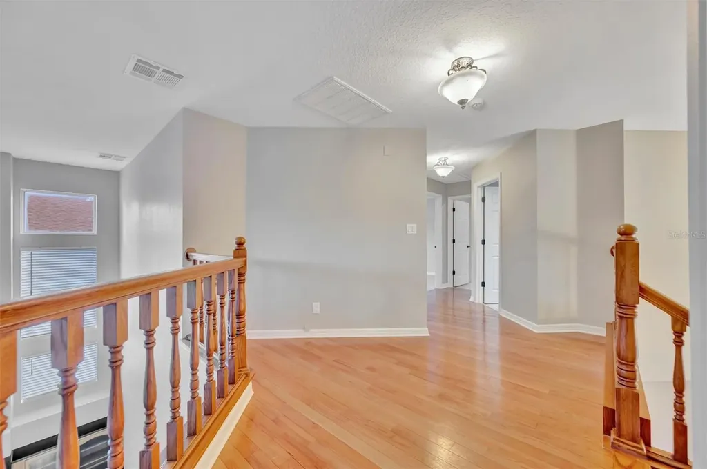 2839 Safe Harbor Drive Tampa FL 33618