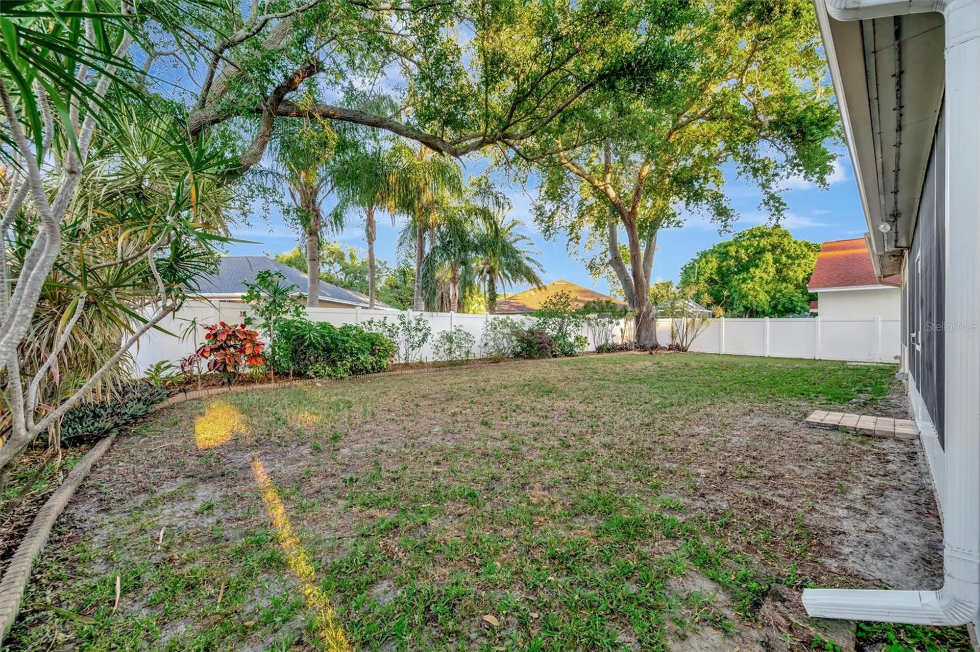 2839 Safe Harbor Drive Tampa FL 33618