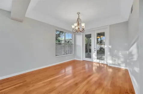 2839 Safe Harbor Drive Tampa FL 33618