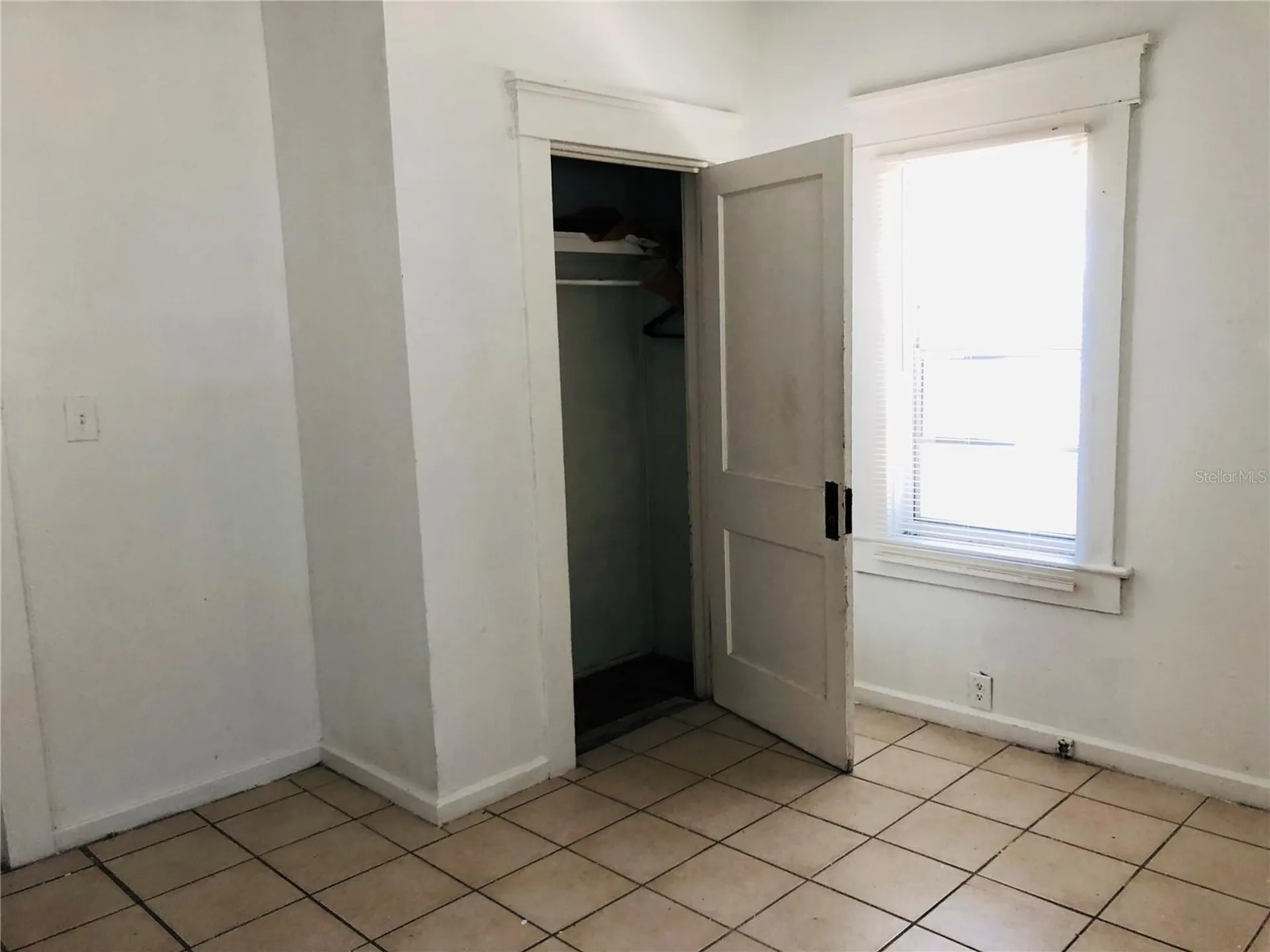 908 Vine Avenue Clearwater FL 33755