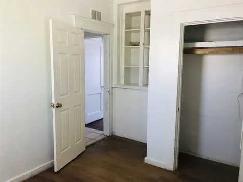 908 Vine Avenue Clearwater FL 33755