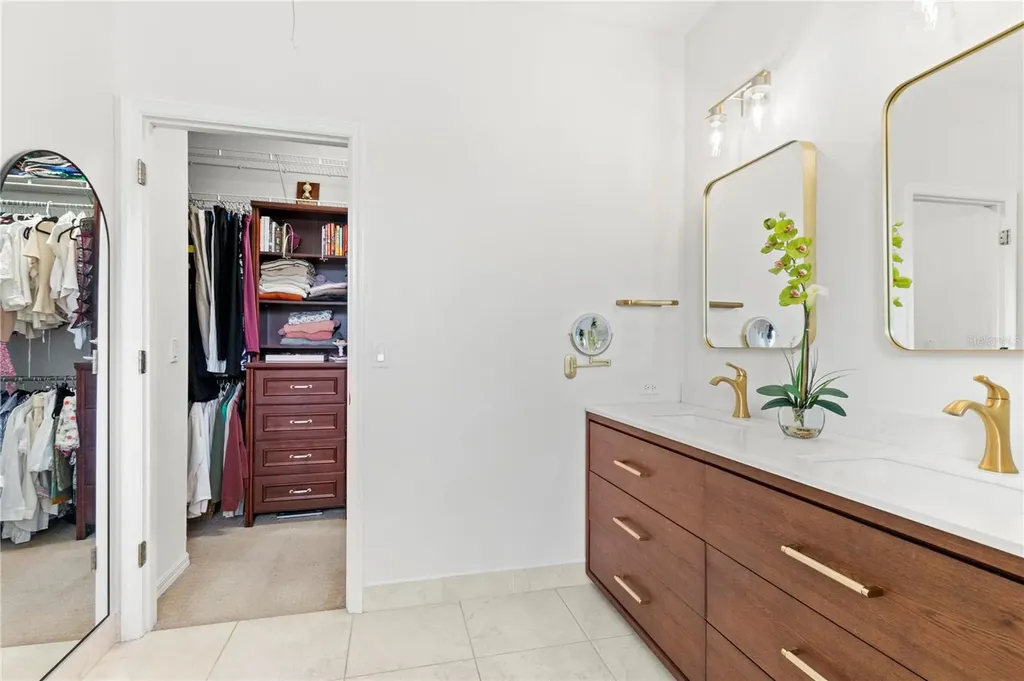 204 Norfolk Place Celebration FL 34747