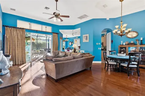 39419 Treeline Drive Lady Lake FL 32159