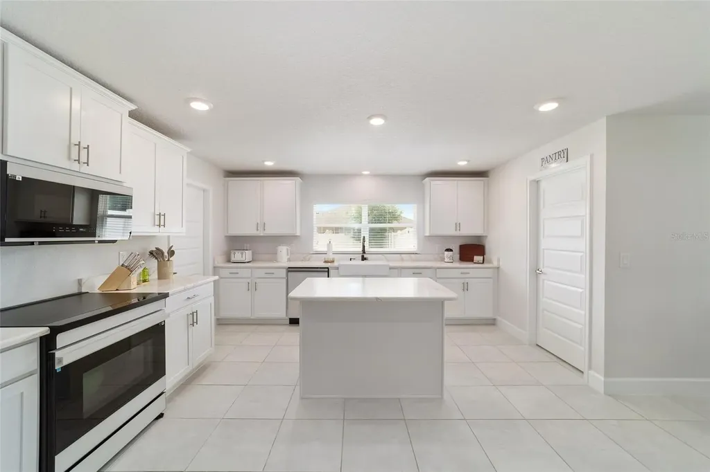 11267 NW 4th Street Ocala FL 34482