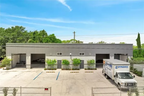 560 Barry Street Orlando FL 32808