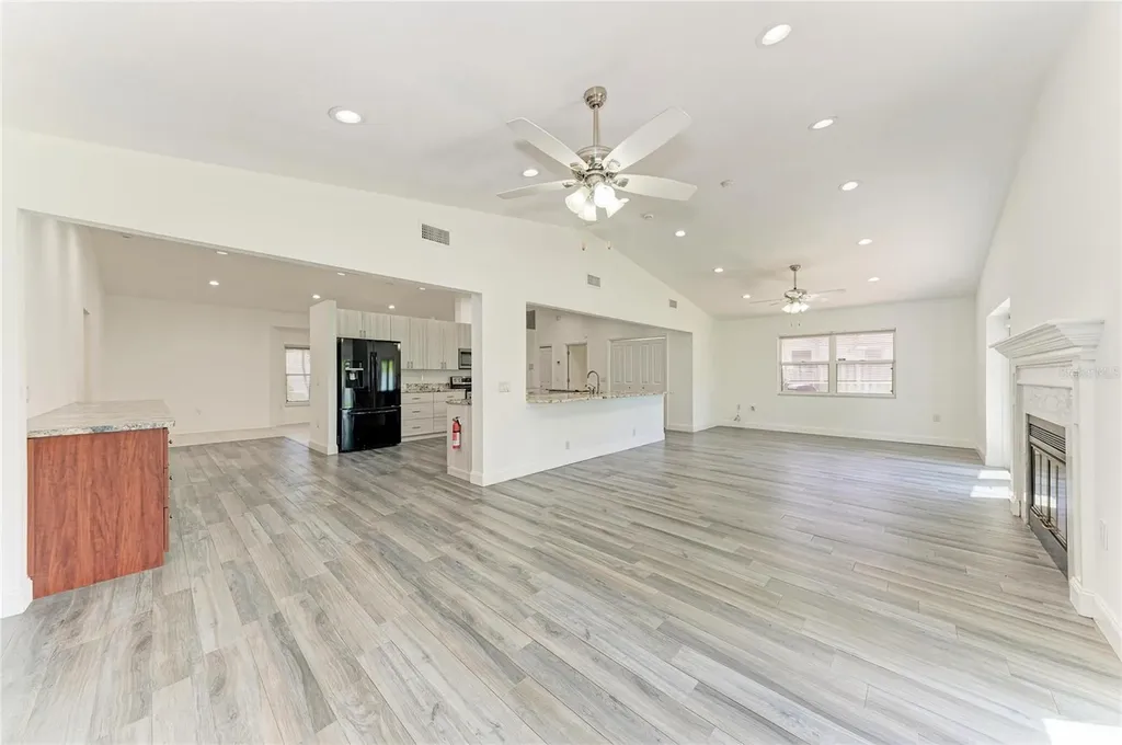 6315 4th Avenue NW Bradenton FL 34209