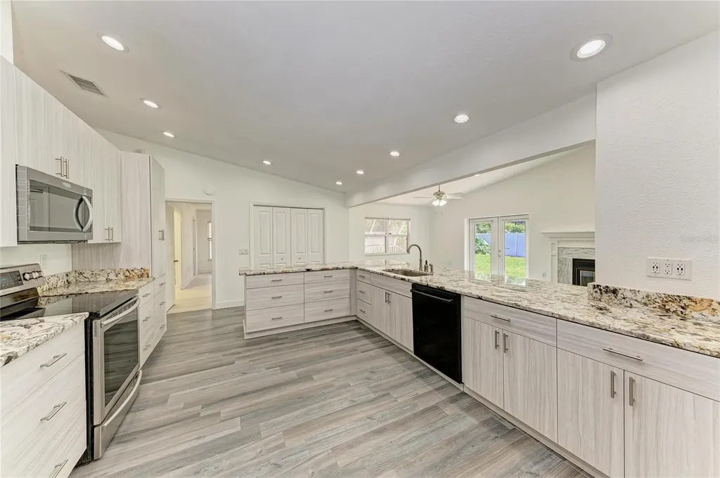 6315 4th Avenue NW Bradenton FL 34209