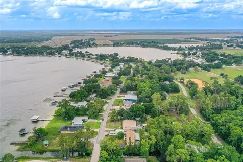 305 Cloverleaf Road Lake Placid FL 33852