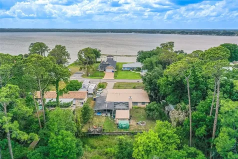 305 Cloverleaf Road Lake Placid FL 33852