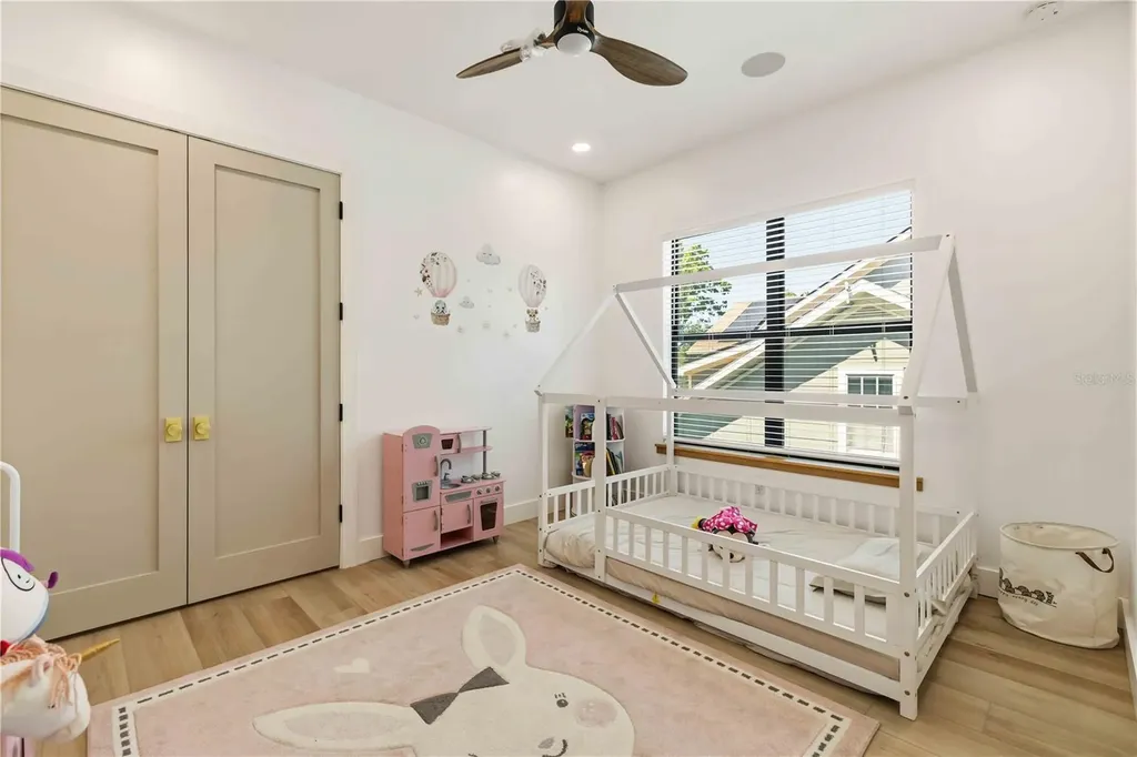 4109 W Watrous Avenue Tampa FL 33629