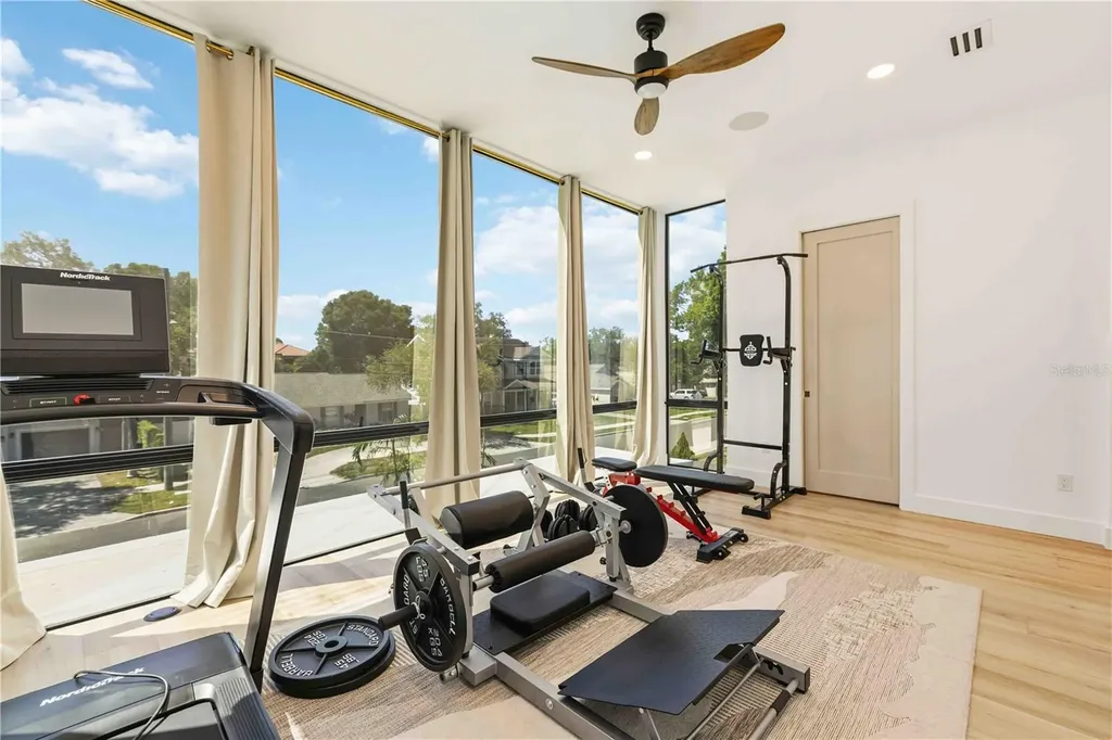 4109 W Watrous Avenue Tampa FL 33629