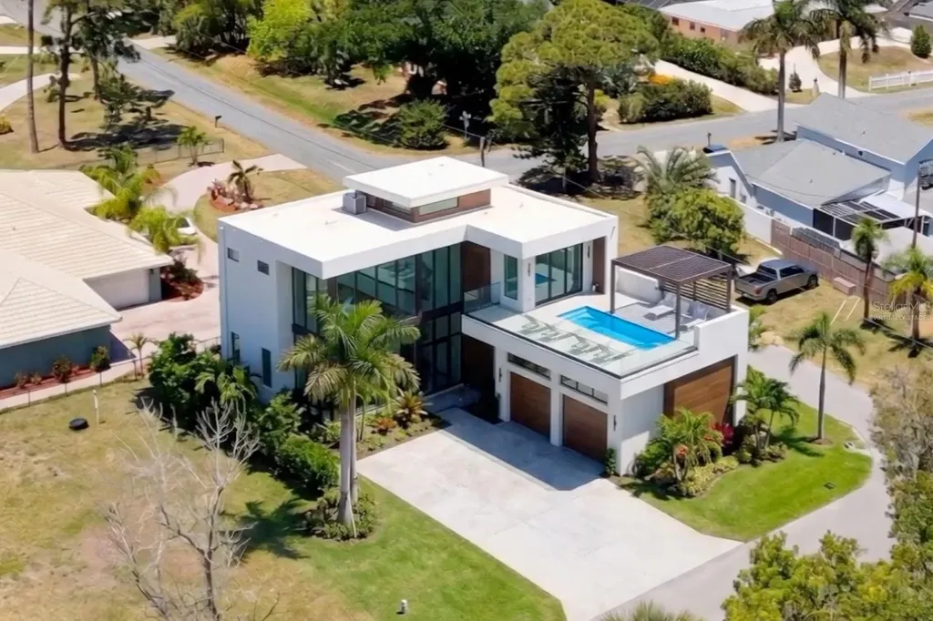 Sarabay Road Osprey FL 34229