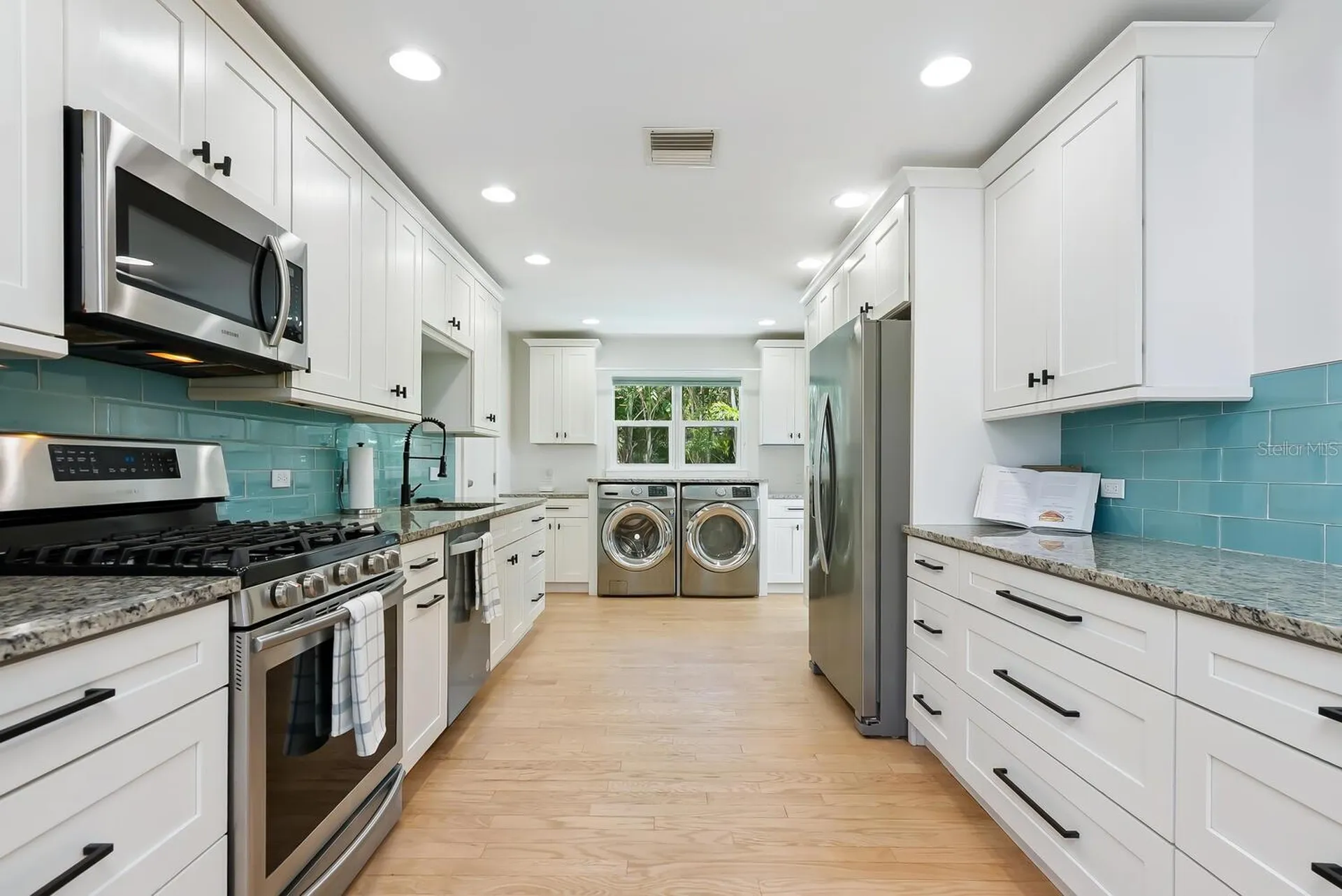 1931 High Point Circle Sarasota FL 34236