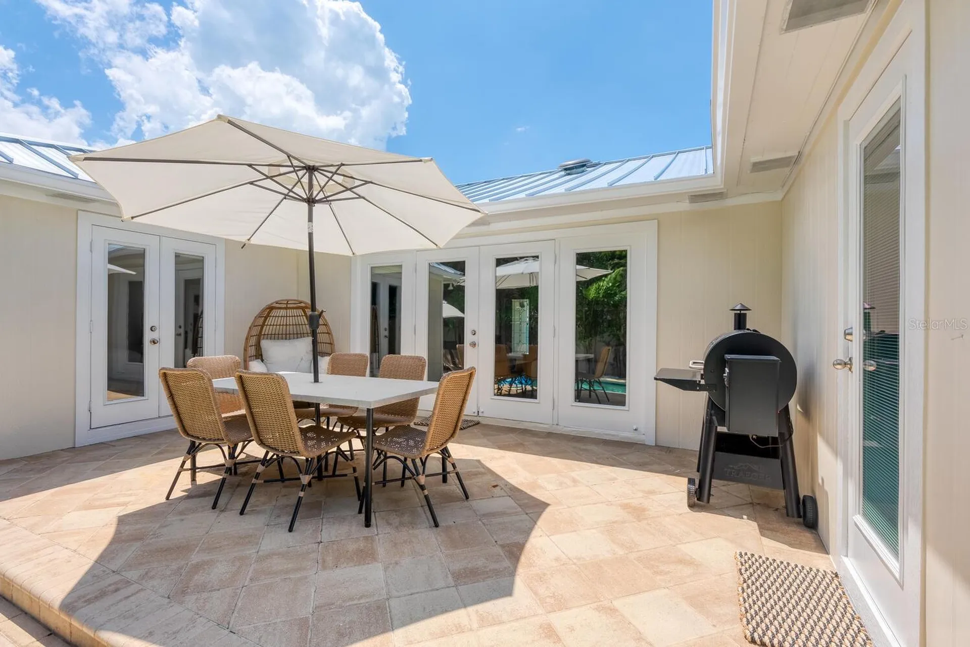 1931 High Point Circle Sarasota FL 34236